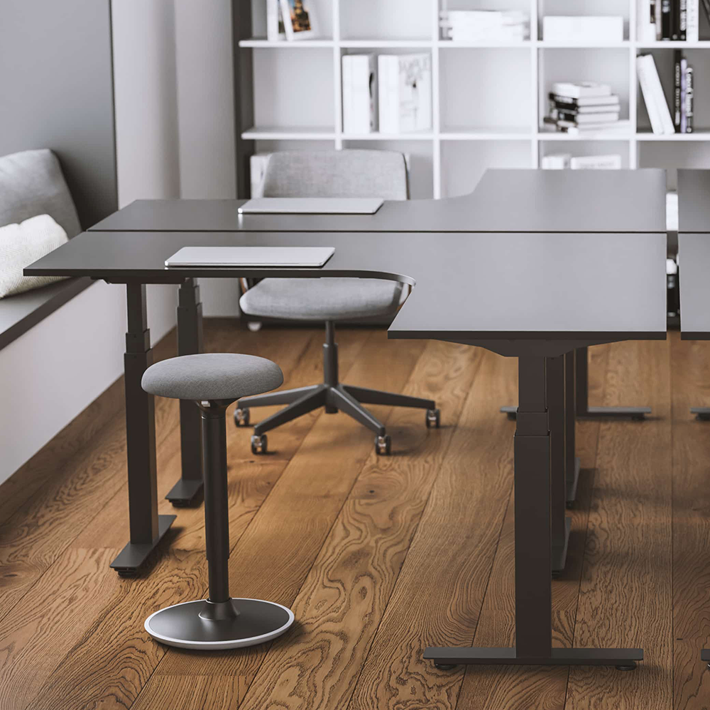 Yo-Yo DESK EXEC 3+ Triple Motor L-Shaped Height Adjustable Standing Desk